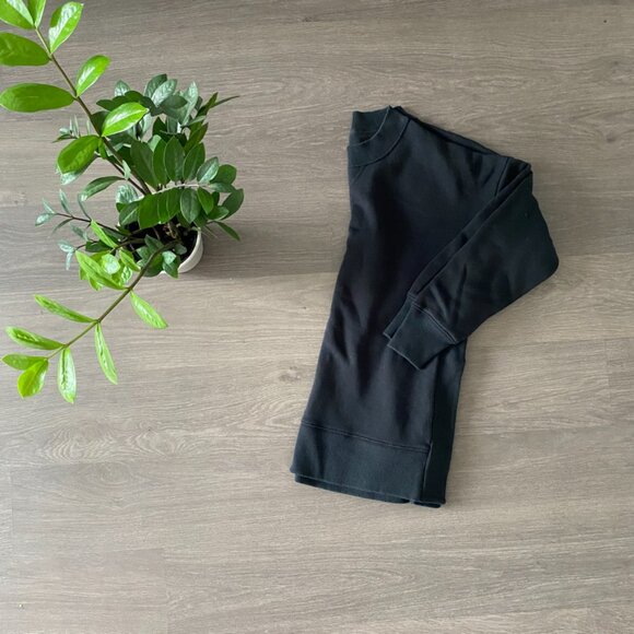 Aerie (by American Eagle) Black Sweatshirt with Side Slit Detail - Picture 11 of 11